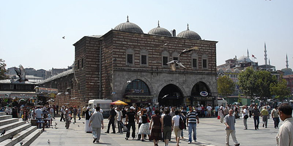 Misir Carsisi, Istanbul